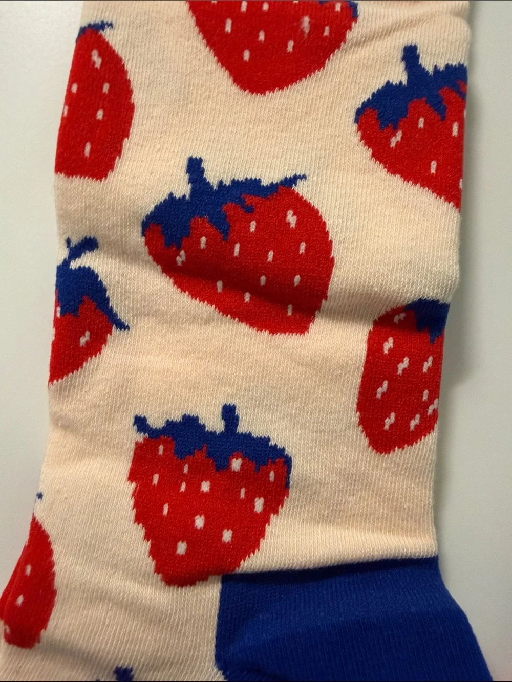 Happy Socks Strawberry Crew Socks - Red, Cream & Blue
